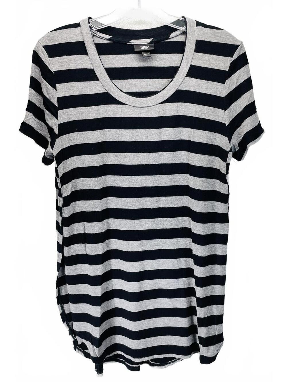 Mossimo Black and Gray Striped Short Sleeve T-Shirt Size Ladies Large